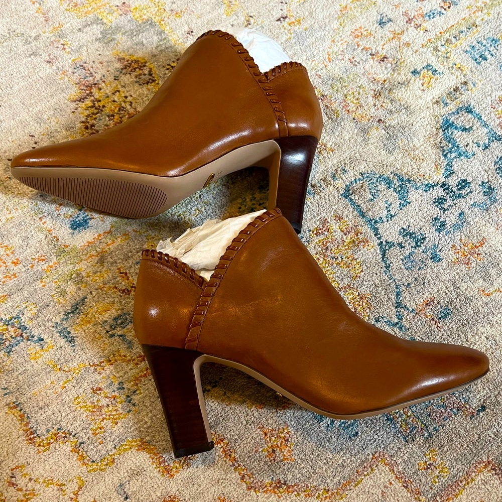Ralp Lauren brown short boots
